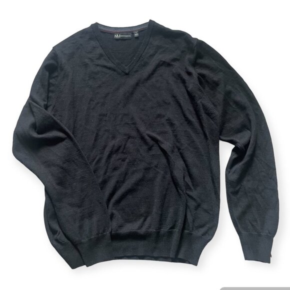 Neiman Marcus men’s V Neck Wool Blend Sweater Black - Picture 1 of 8